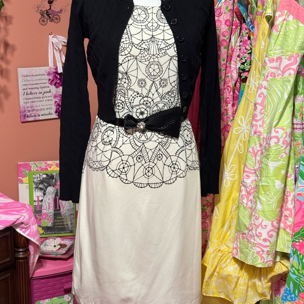 Lilly Pulitzer cream color dress with elegant lace design and black snap belt. - Picture 5 of 5